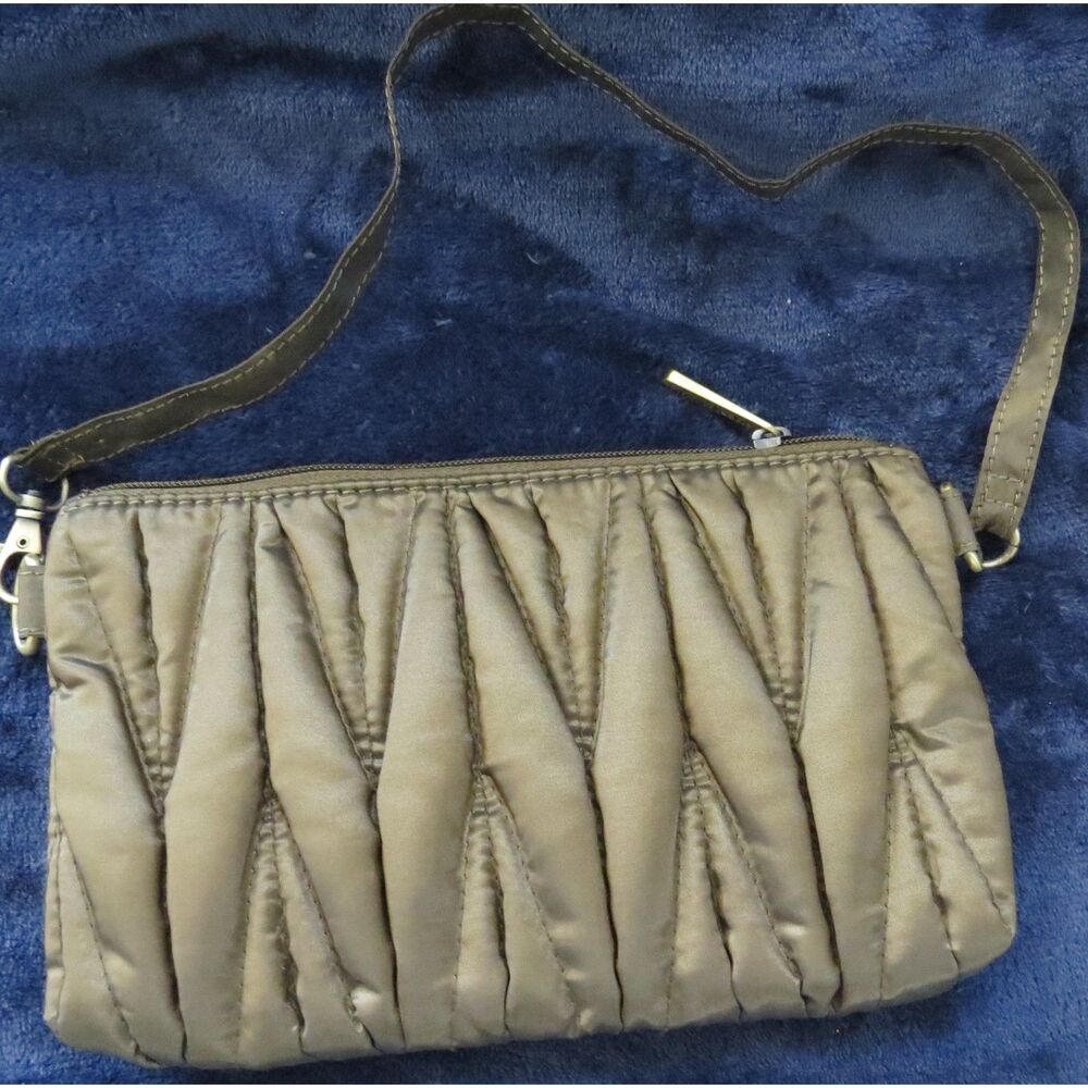 timi & leslie Bronze Quilted Purse/Wristlet/Clutch Bag EUC - Picture 4 of 7
